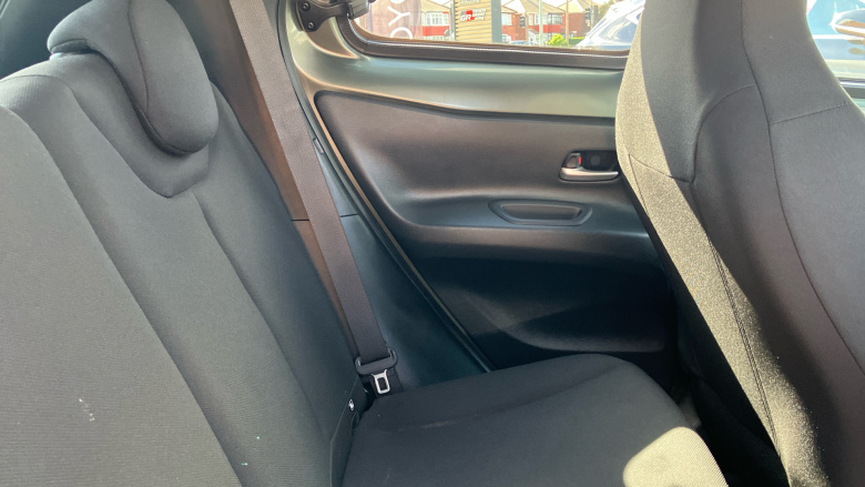 Toyota Aygo X 1.0 VVT-i Edge 5dr Petrol Hatchback